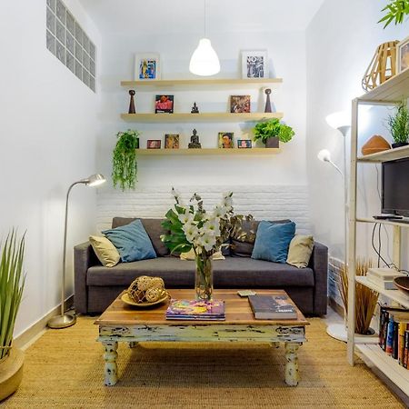 Stylish Loft At Chueca'S Heart Apartment Madrid Exterior photo